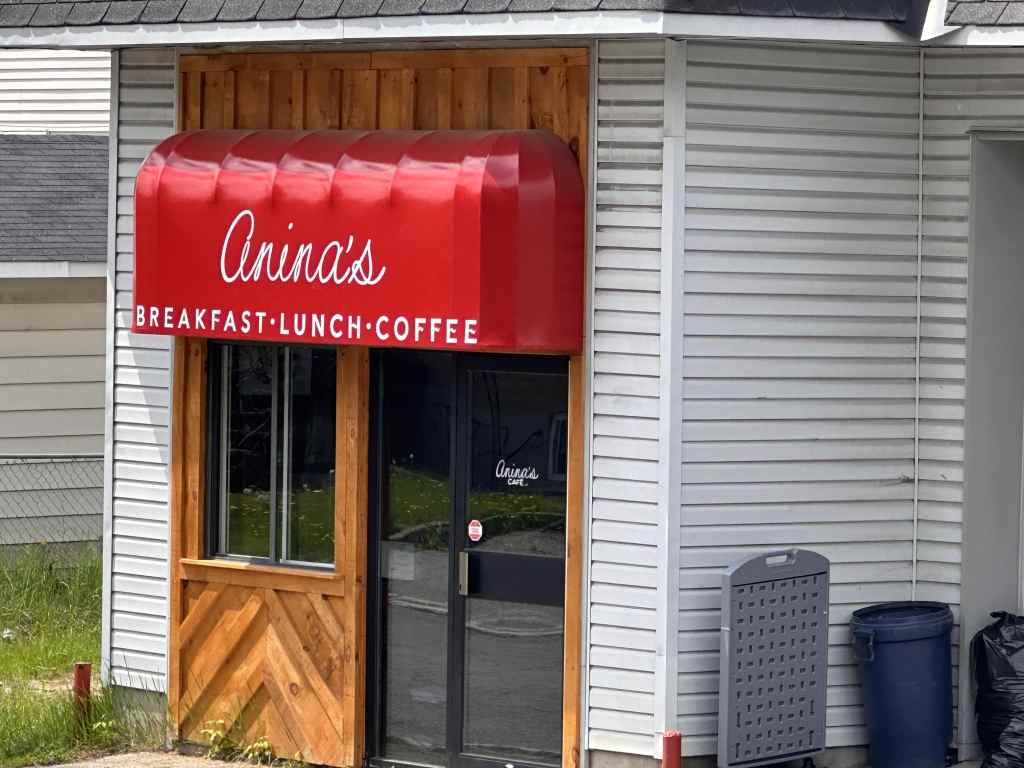 Anina's cafe